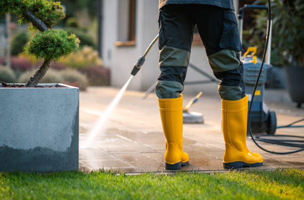 Why Choose Our Certified Pressure Washing Experts for Your Project Needs in Mansfield Center, CT?